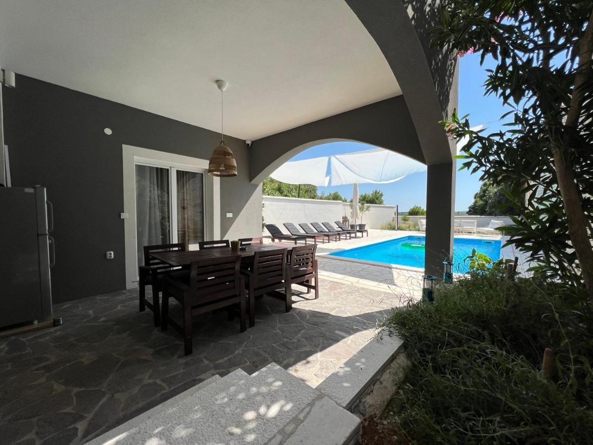 Boutique House Ika With Private Swimming Pool Villa Stankovci  Bagian luar foto